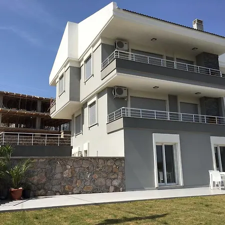 公寓 Lagenhet I Turkiet Çeşme